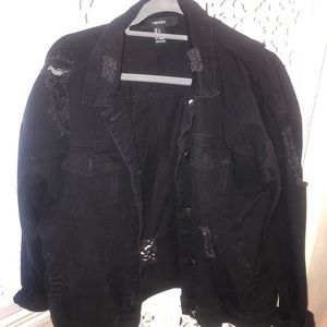 F21 oversized black distressed denim jacket